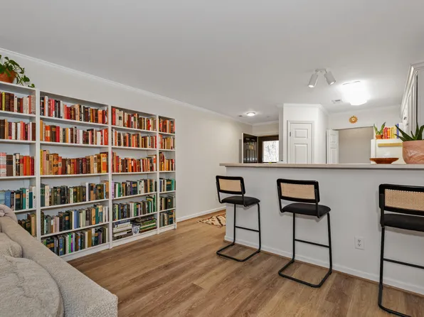 2950 Trailwood Pines Ln Unit 104, Raleigh, NC 27603