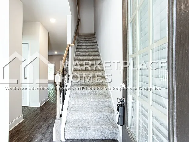 3 bed, 3.5 bath, 1604 sqft, $2,150 — Photo 3