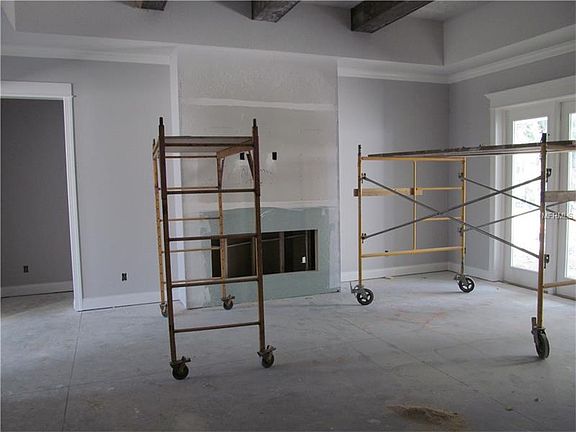 3rd image of 6426 Highlands Oak Trl