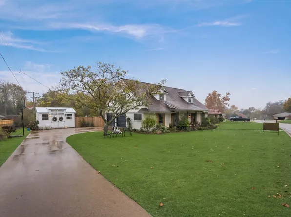 505 Rolling Hills Dr, Midlothian, TX 76065