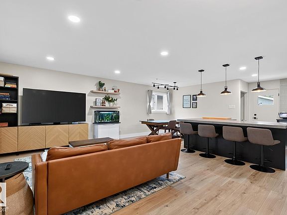 4th image of 6807 101a Ave NW