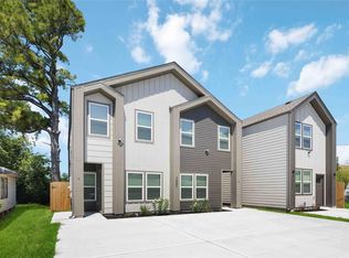 7987 Chateau St #A, Houston, TX 77028