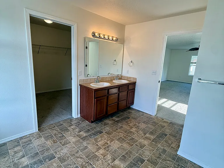14103 Pearl Pointe Dr — Photo 18
