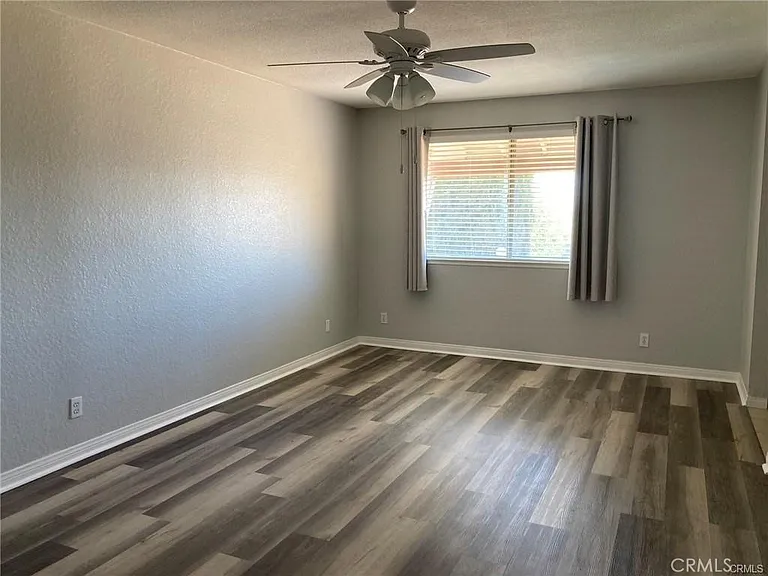 9934 La Vine St — Photo 21