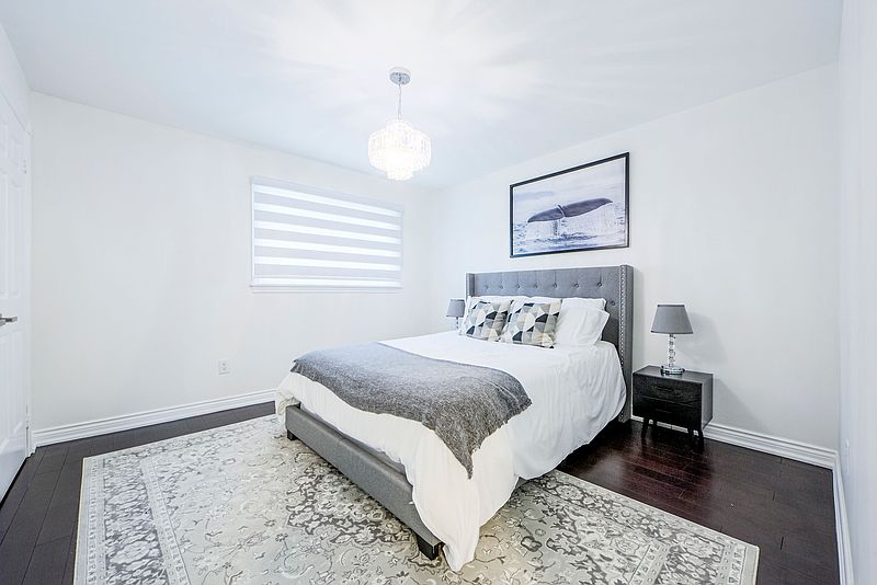 Toronto House for rent - 4 Bedrooms — photo 28