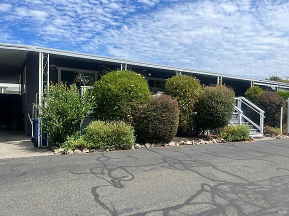 2nd image of 1037 Maple Drive