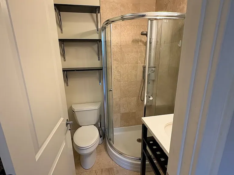 290 Columbus Ave #5 — Photo 24