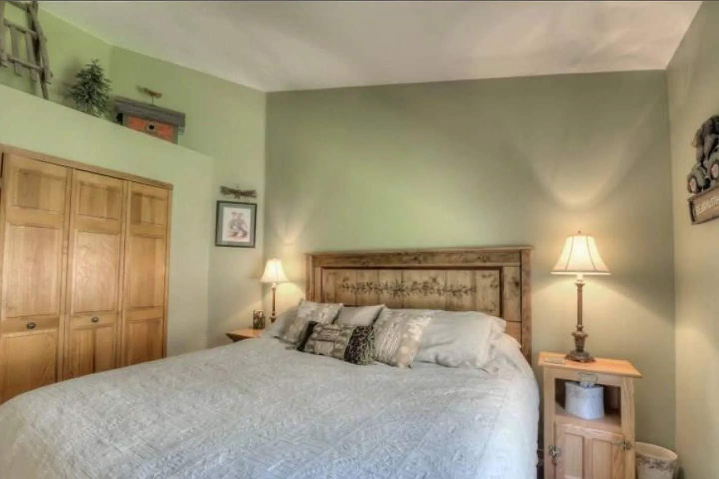 1851 Peregrine Ln — Photo 4