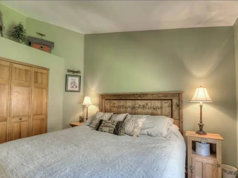 1851 Peregrine Ln — Photo 4