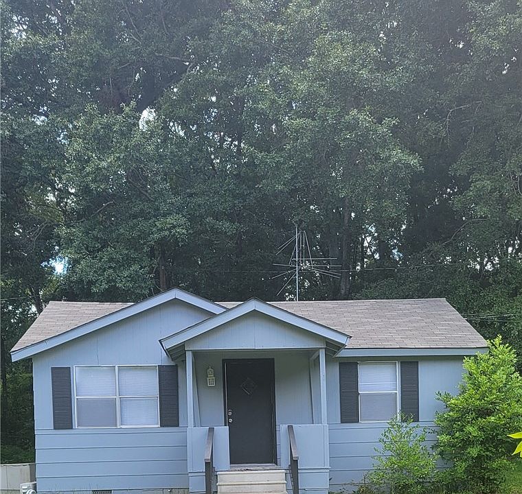 1st image of 601 Thomas St