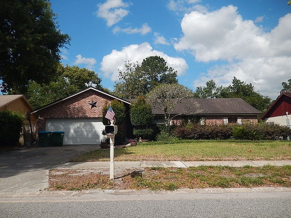 1st image of 622 Fruitwood Ave