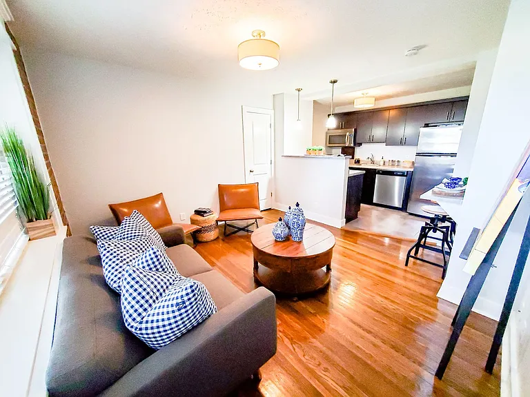 628 Park Ave — Photo 11