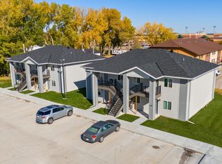 1717 31st St #1707, Central City, NE 68826