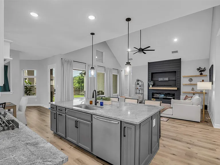 17415 Violet Vineyard St — Photo 2