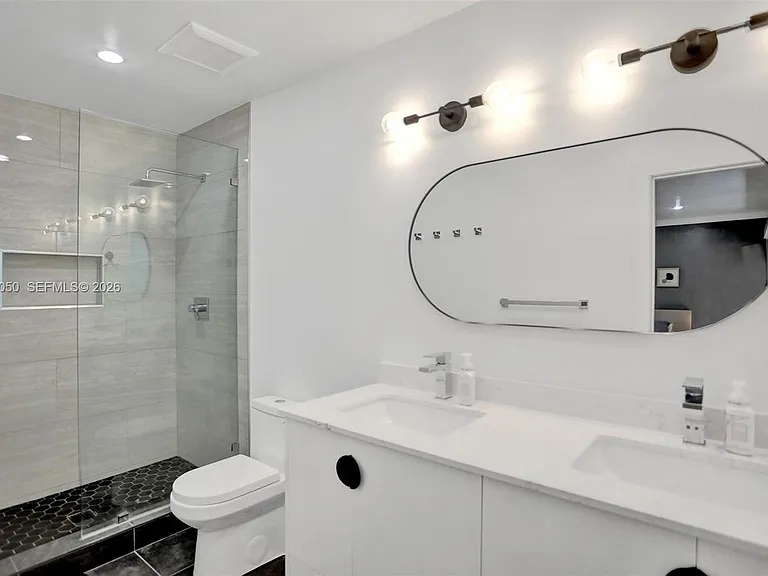 3320 NE 13th Ave #3320 — Photo 17