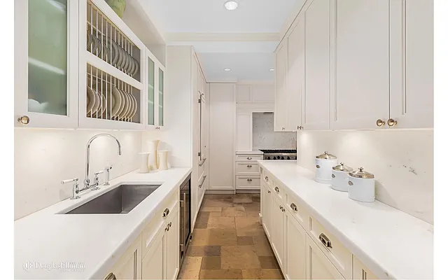 Sold by Douglas Elliman | media 4