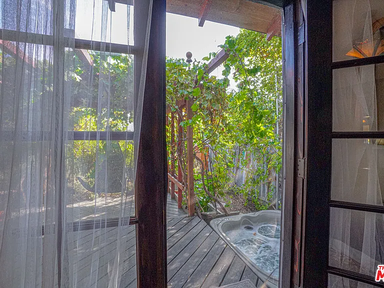 2230 Inez St — Photo 23
