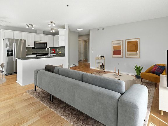 2nd image of 3133 Tillicum Rd #304