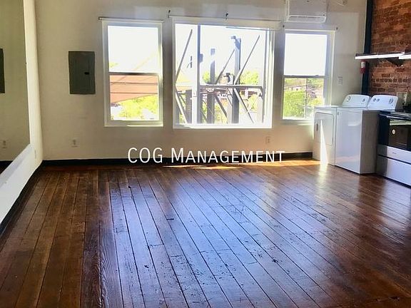 2nd image of 207-208 Adamson Sq Unit J