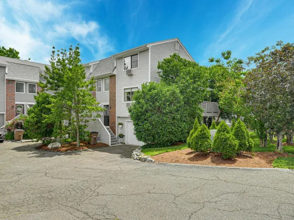 50 Alvord Lane #1, Stamford, CT 06902