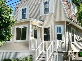 273 Perham St, West Roxbury, MA 02132