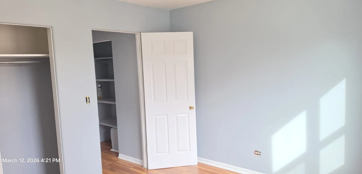 2 bed, $1,400 — Photo 3