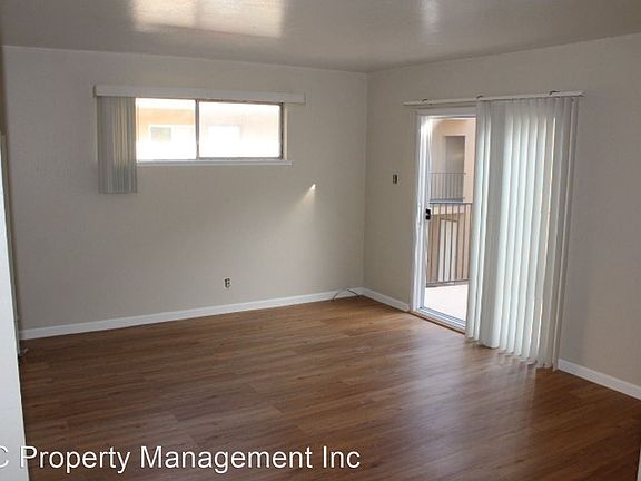 5th image of 506 Richmond Dr APT 3