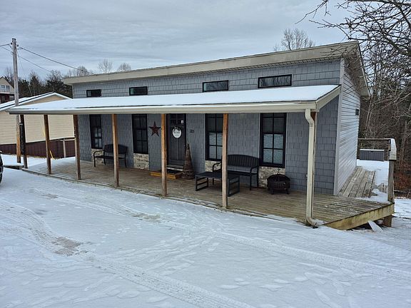 5th image of 185 Turkey Ridge Rd