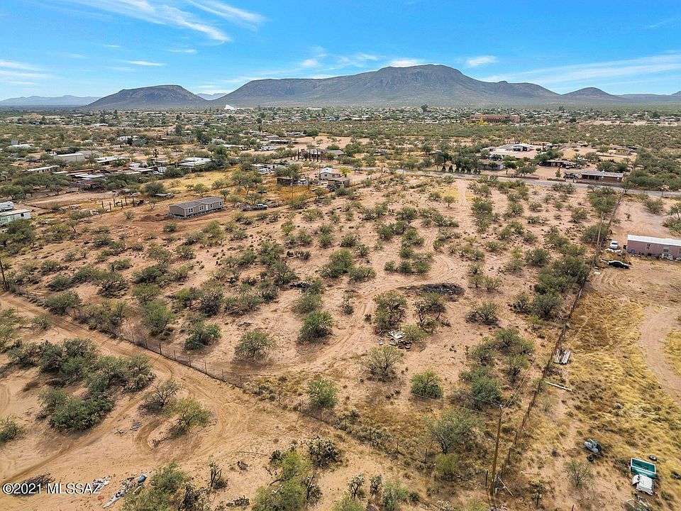 1st image of W Camino Tierra