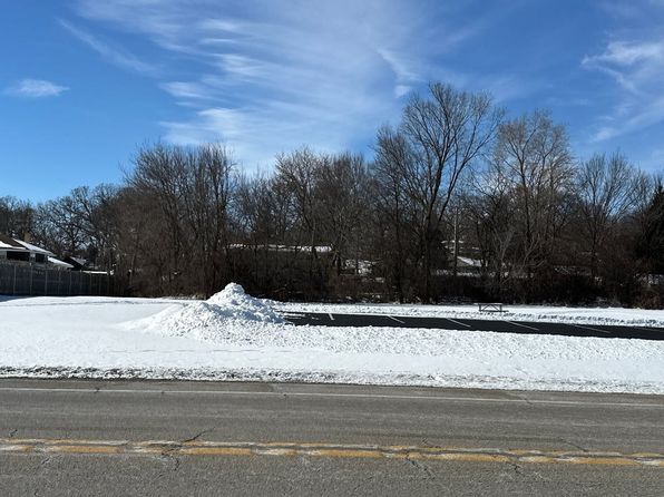 31 Montego Colo APT 2, Fox Lake, IL 60020