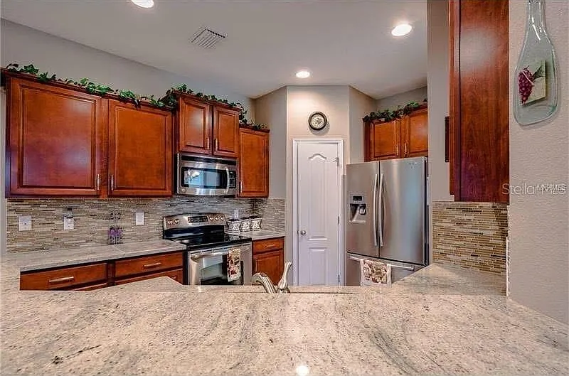 3 bed, 2.5 bath, 1776 sqft, $2,900 — Photo 4