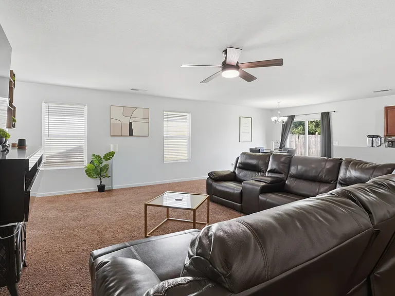 15110 Mill Valley Dr — Photo 6