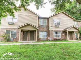 1223 N 12th St #7304172, Manhattan, KS 66502