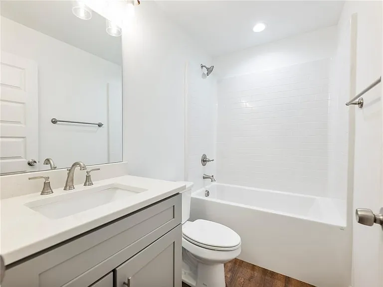 8079 Beachwood Dr — Photo 19
