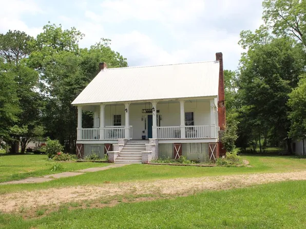 96 4th St, Roxie, MS 39661