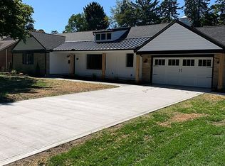 3770 Carol Blvd, Rocky River, OH 44116