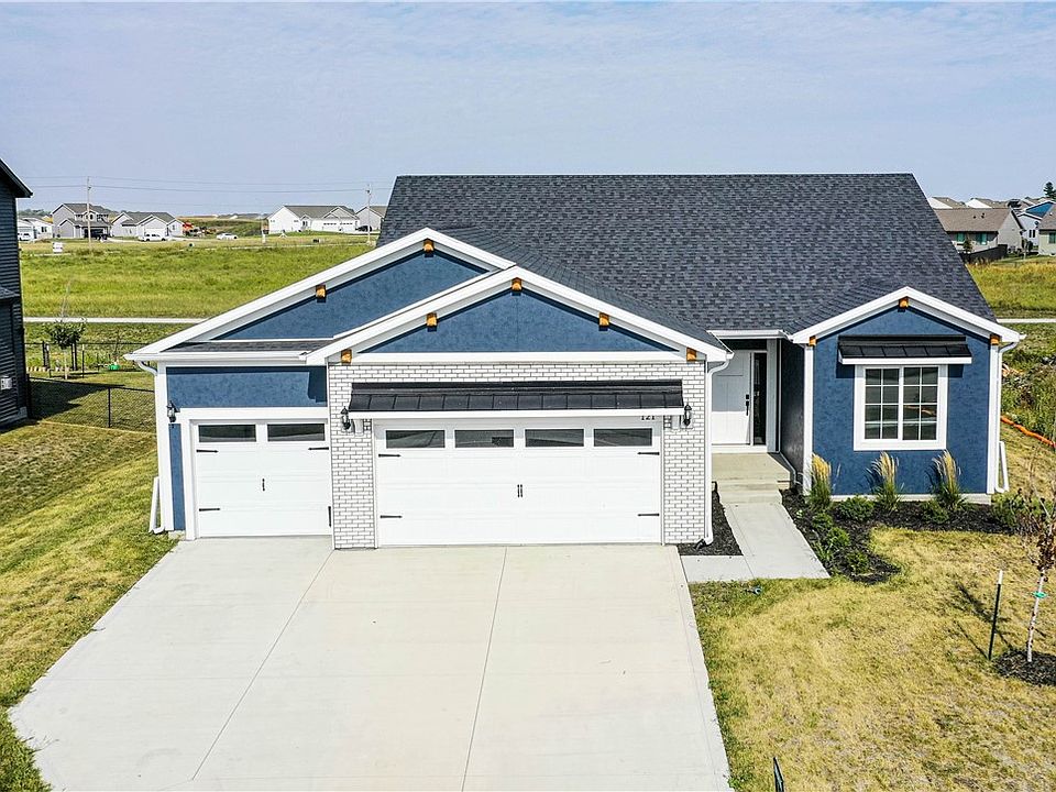 1st image of 121 Creekside Dr SW