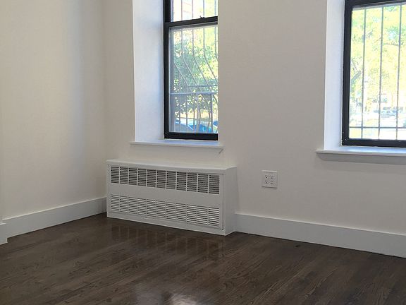 3rd image of 28 W 132nd St APT 1A