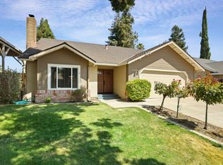 2529 Meadow Oak Dr, Modesto, CA 95355