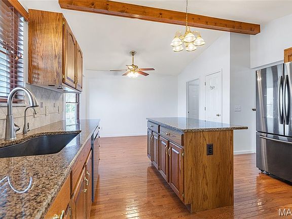 5th image of 1860 Somerset Hollow Ct