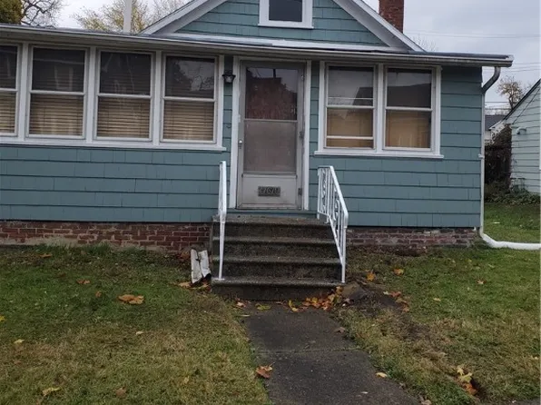 17610 Brazil Rd, Cleveland, OH 44119