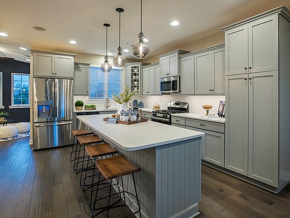 Staggered height kitchen cabinetry