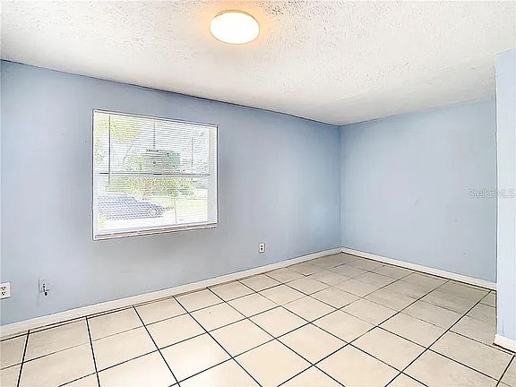 2nd image of 1508 E Waters Ave