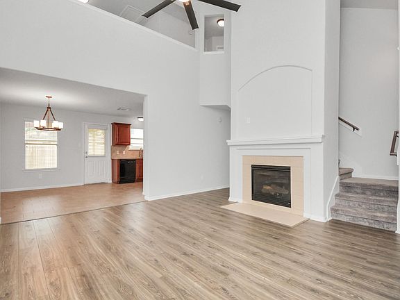 5th image of 20226 Stonegrove Ct