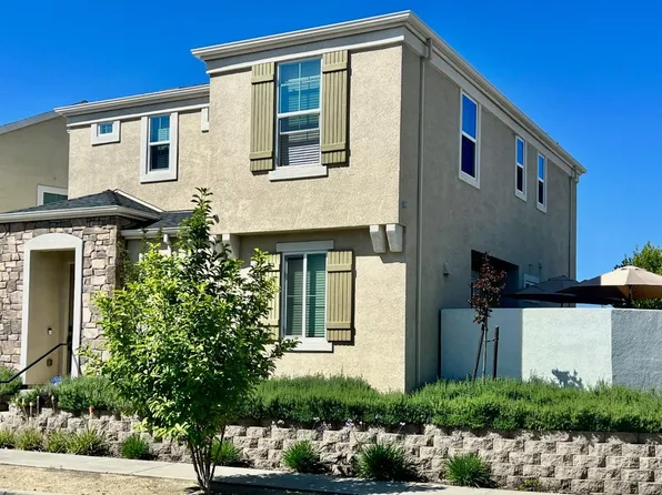 1106 Lavande Dr, Roseville, CA 95747