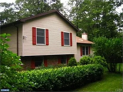 292 Haney Rd photo 1