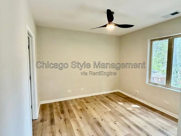 6439 S Saint Lawrence Ave #2 — Photo 9