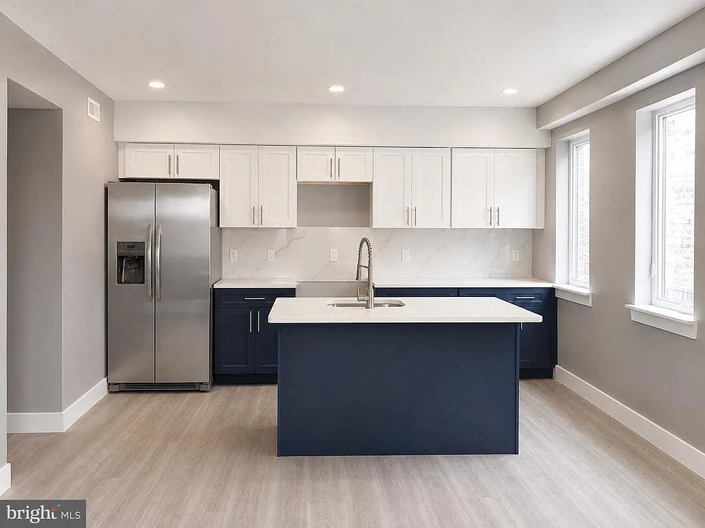 2 bed, 771 sqft, $1,250 — Photo 2