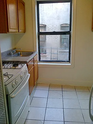 Rented by Bohemia Realty Group | media 41