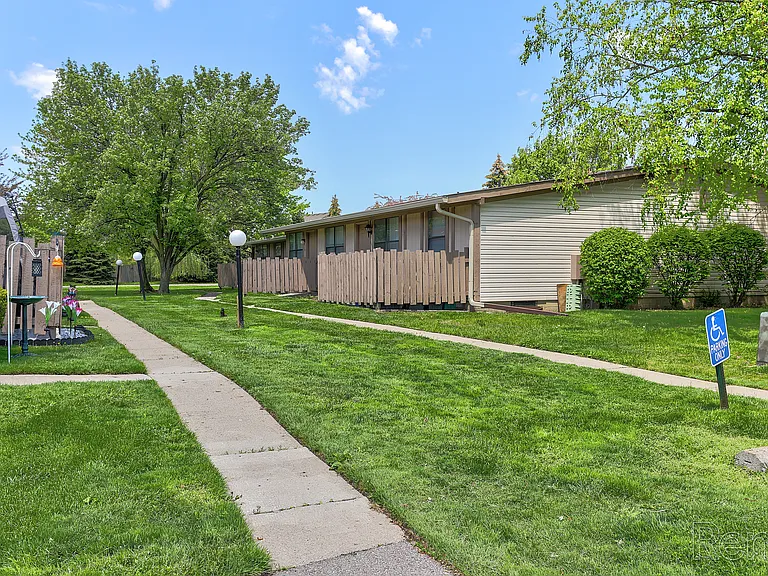 The Willows — Photo 15